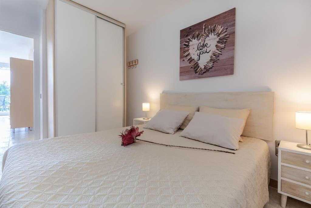 50 Meters From Cala Crancs- Terrace And Seaviews