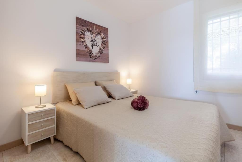 Appartement 50 Meters From Cala Crancs- Terrace And Seaviews *